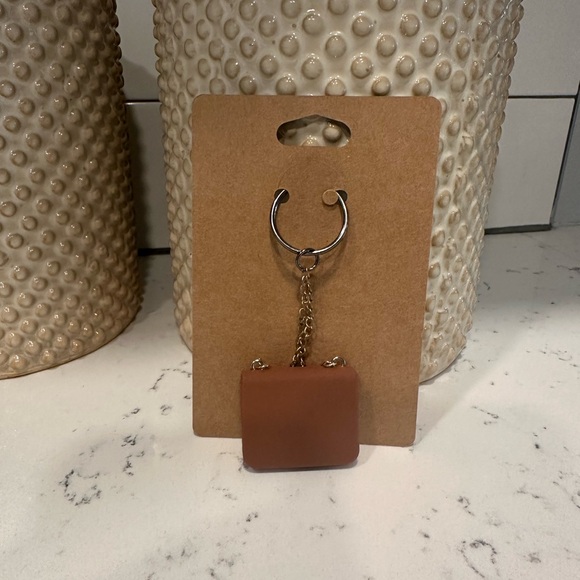 Keychain Purse - Picture 2 of 2